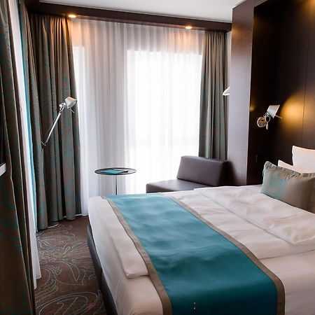 Motel One Stuttgart-Bad Cannstatt Estugarda Exterior foto