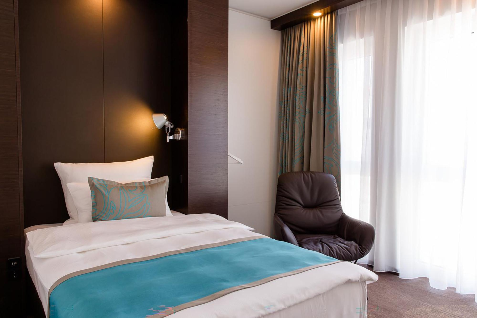 Motel One Stuttgart-Bad Cannstatt Estugarda Exterior foto