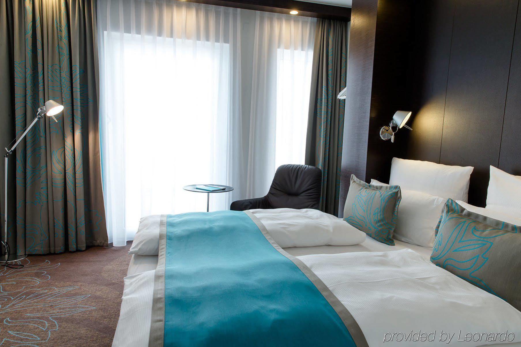 Motel One Stuttgart-Bad Cannstatt Estugarda Exterior foto