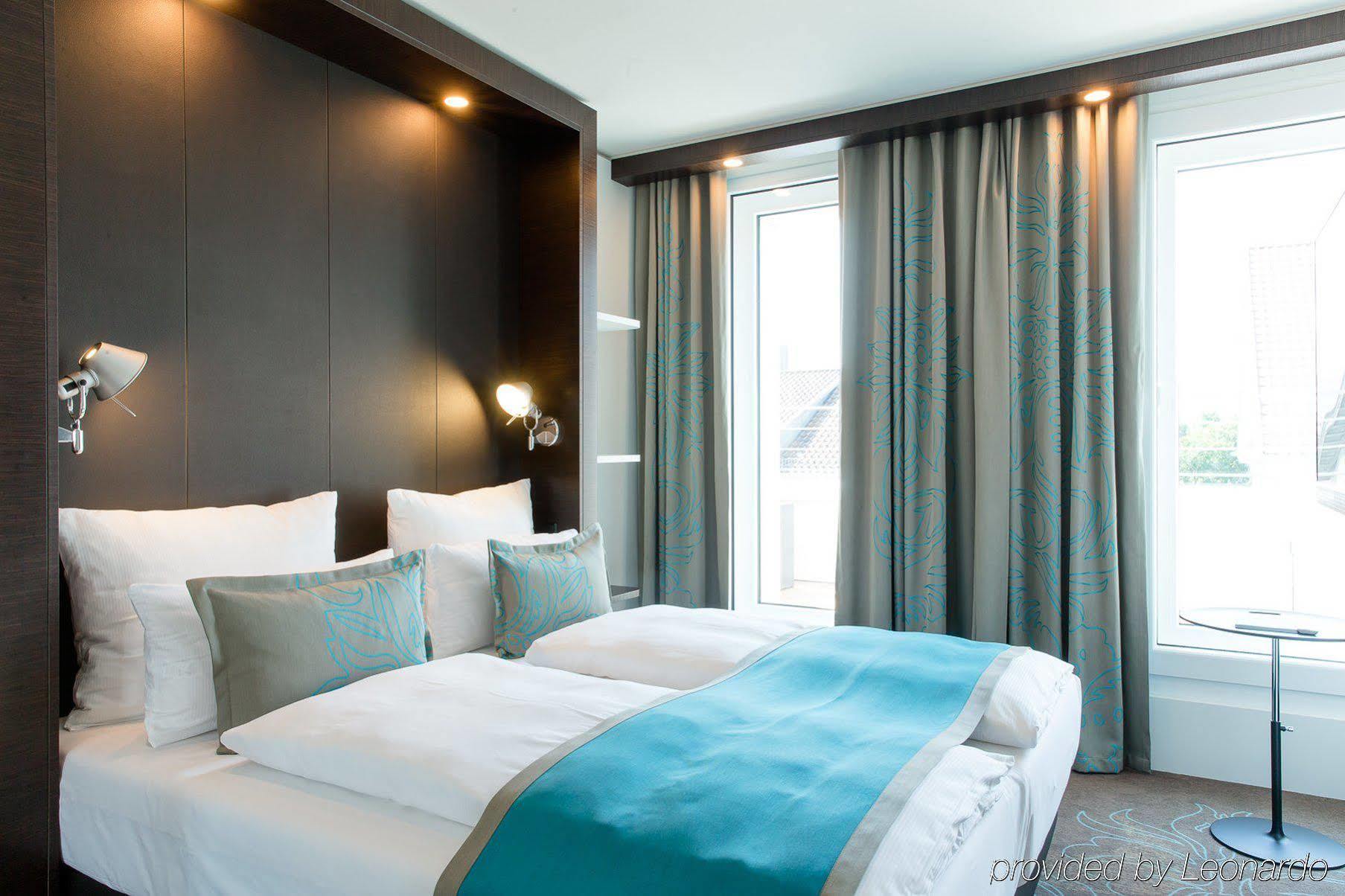 Motel One Stuttgart-Bad Cannstatt Estugarda Exterior foto