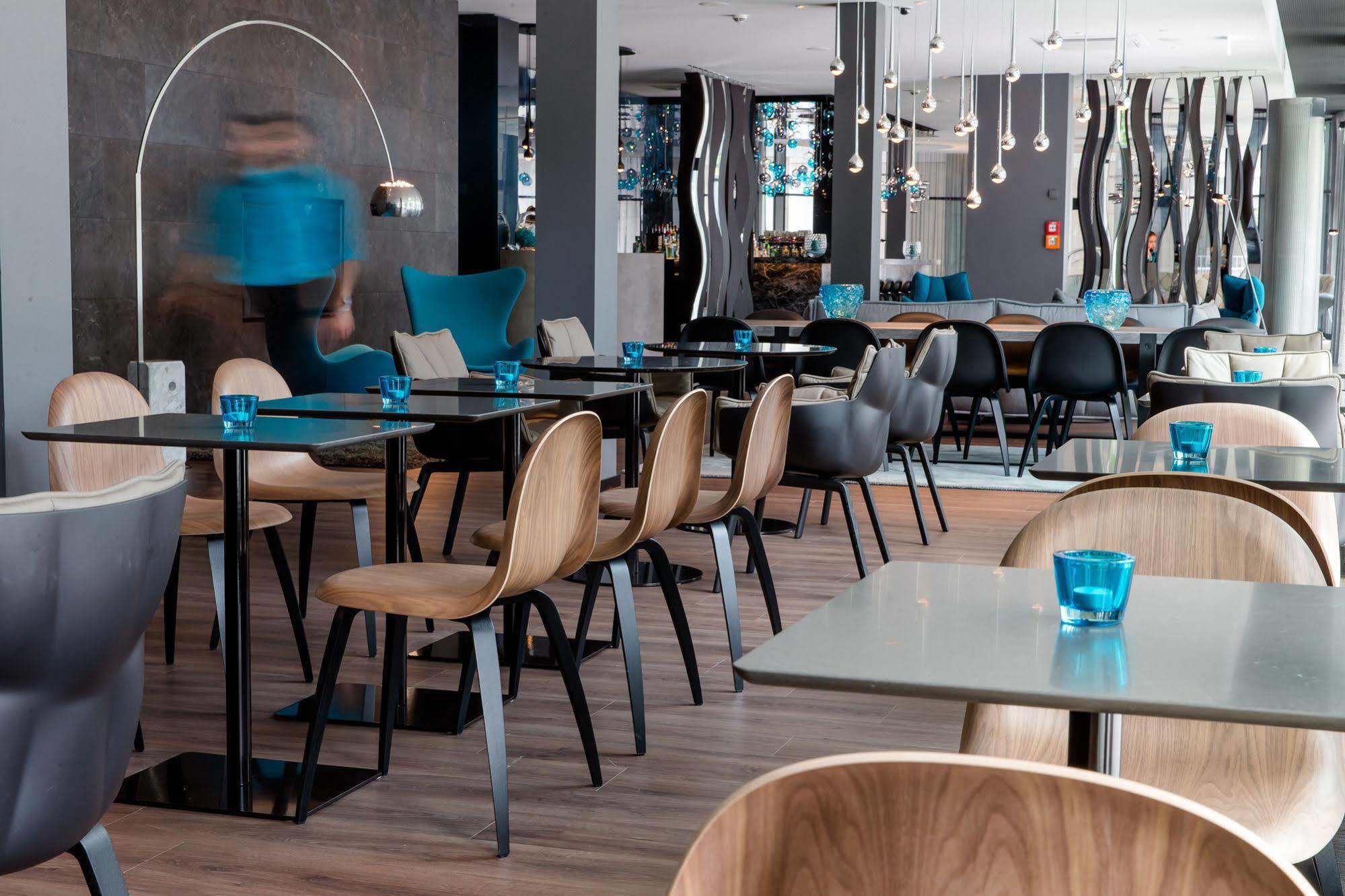 Motel One Stuttgart-Bad Cannstatt Estugarda Exterior foto